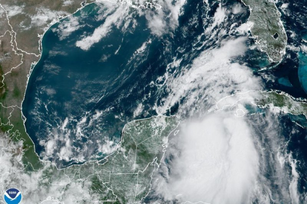 NHC: Idalia to likely hit Florida as 'major hurricane' Wednesday NHC: Idalia to likely hit Florida as 'major hurricane' Wednesday