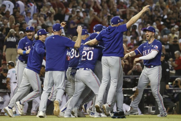 Diamondbacks' Corbin Carroll, Orioles' Gunnar Henderson win MLB Rookie of the Year honors