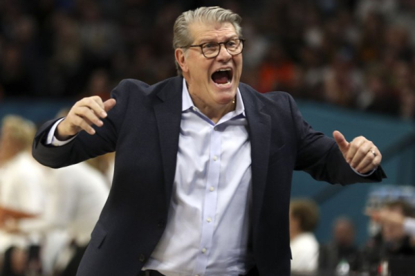 College basketball: Geno Auriemma passes Mike Krzyzewski as second-winningest coach College basketball: Geno Auriemma passes Mike Krzyzewski as second-winningest coach