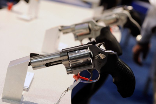 Gary, Ind.'s lawsuit against gunmakers is shot down by new law after 25 years Gary, Ind.'s lawsuit against gunmakers is shot down by new law after 25 years