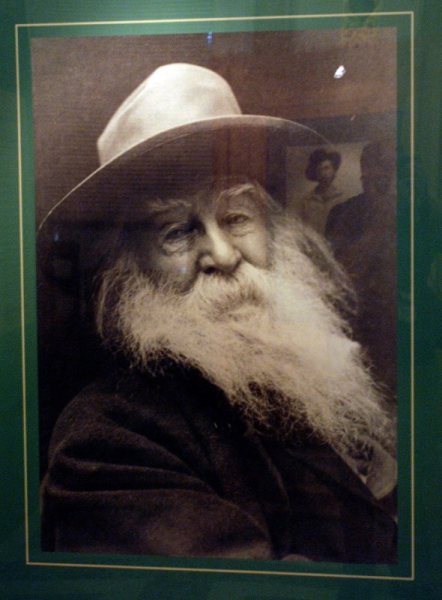 Walt Whitman supported, comforted soldiers