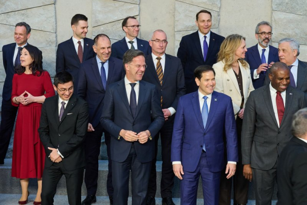 NATO perhaps faces its biggest crossroads NATO perhaps faces its biggest crossroads