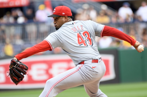 Cincinnati Reds demote struggling closer Alexis Diaz Cincinnati Reds demote struggling closer Alexis Diaz