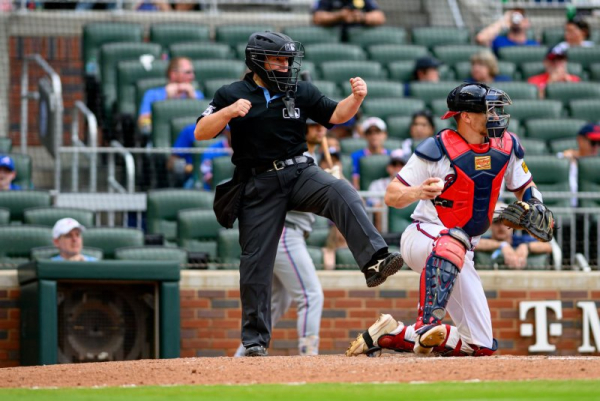 Jen Pawol, MLB's first female umpire, debuts behind plate Jen Pawol, MLB's first female umpire, debuts behind plate