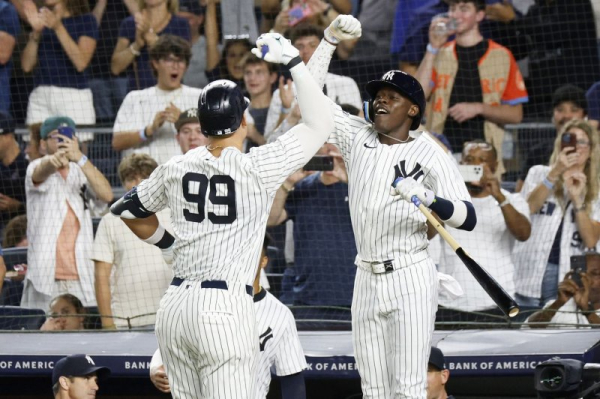 Yankees clinch on walk-off; Guardians tie Tigers atop AL Central Yankees clinch on walk-off; Guardians tie Tigers atop AL Central