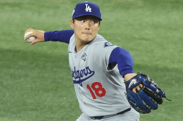 Dominant Yamamoto stifles Blue Jays as Dodgers tie World Series 1-1 Dominant Yamamoto stifles Blue Jays as Dodgers tie World Series 1-1