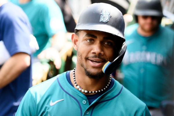 Mariners beat Tigers, Skubal for first home playoff win since 2001 Mariners beat Tigers, Skubal for first home playoff win since 2001