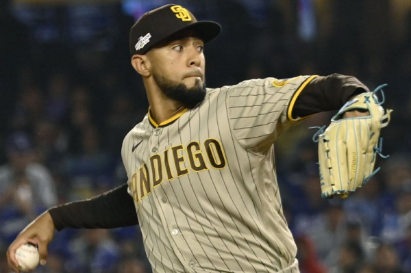 All-Star closer Robert Suarez opts out of Padres contract All-Star closer Robert Suarez opts out of Padres contract