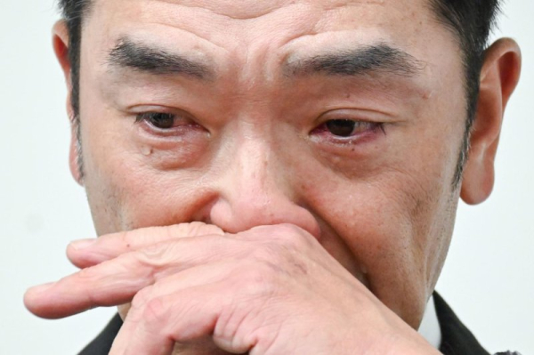 Yomiuri Giants manager resigns after alleged assault of teen daughter Yomiuri Giants manager resigns after alleged assault of teen daughter