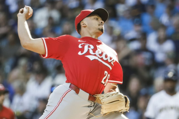 Cincinnati Reds, pitcher Chase Burns agree to $105M contract Cincinnati Reds, pitcher Chase Burns agree to $105M contract